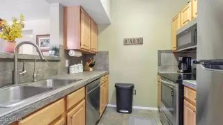 Photo #3: 6559131 Listing