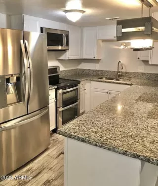 Photo #6: 6559155 Listing