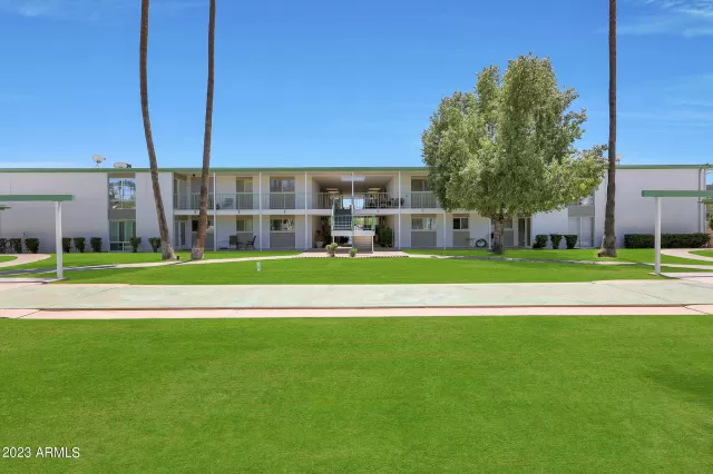 MLS: 6559262 Condo For Sale