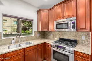 Photo #3: 6559265 Listing 