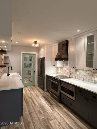 Photo #5: 6559487 Listing 