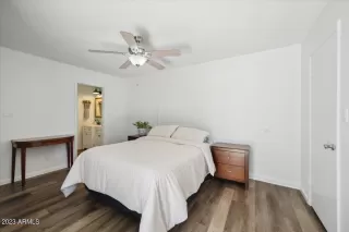 Photo #5: 6559546 Listing