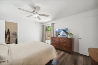 Photo #6: 6559546 Listing