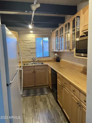 Photo #1: 6559590 Listing 