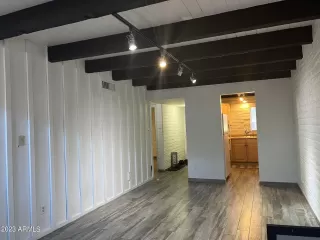 Photo #3: 6559590 Listing 