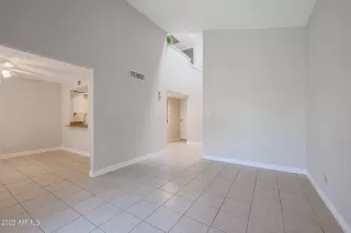 Photo #2: 6559856 Listing