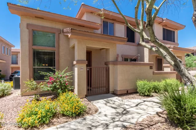 MLS: 6559940 Condo For Sale