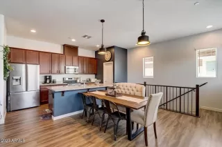 Photo #3: 6560028 Listing