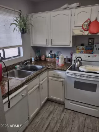 Photo #4: 6560145 Listing