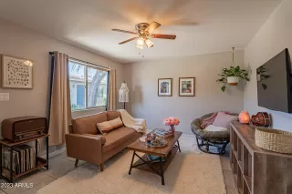 Photo #5: 6560168 Listing 