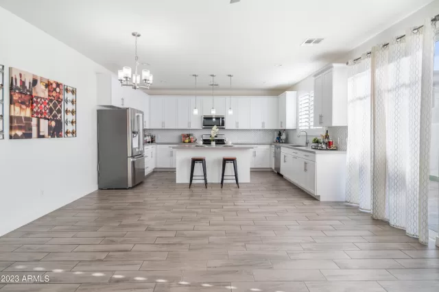 MLS: 6560246 Condo For Sale