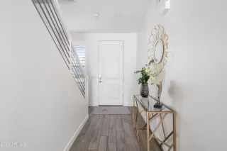 Photo #6: 6560246 Listing