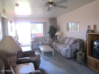 Photo #5: 6560280 Listing 