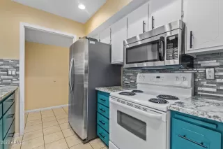 Photo #5: 6560381 Listing 