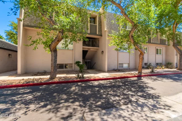 MLS: 6560531 Condo For Sale