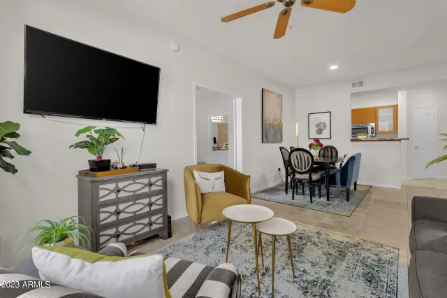 MLS: 6560612 Condo For Sale