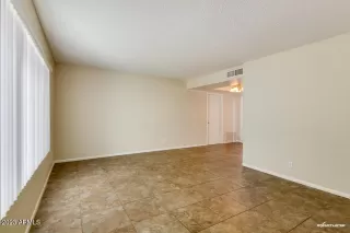 Photo #4: 6560613 Listing