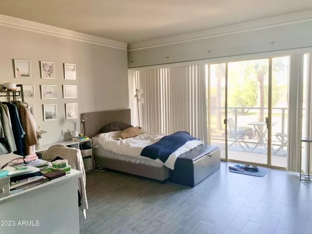 MLS: 6560888 Condo For Sale