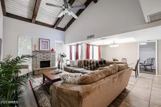 More Details about MLS # 6560913 : 5726 N 10TH STREET#9