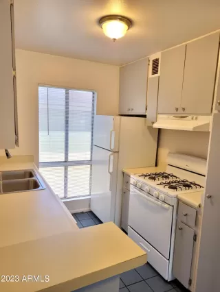 Photo #2: 6561102 Listing