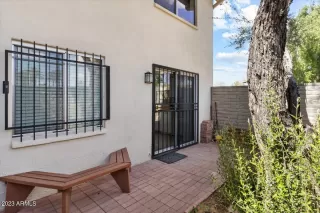 Photo #6: 6561279 Listing