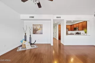 Photo #3: 6561285 Listing