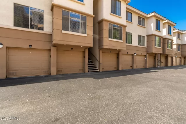 MLS: 6561418 Condo For Sale