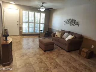 Photo #6: 6561542 Listing 