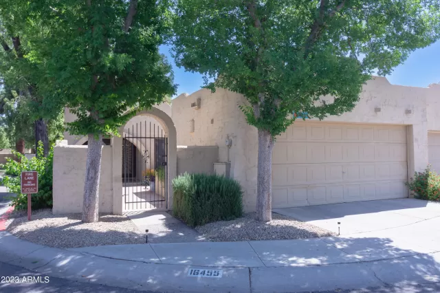 MLS: 6561596 Condo For Sale