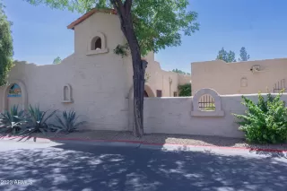 Photo #2: 6561596 Listing 