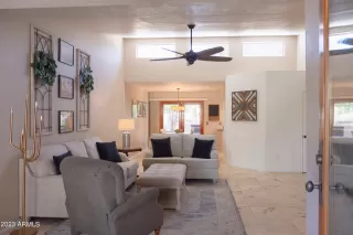 Photo #5: 6561596 Listing 