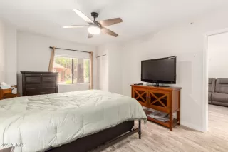 Photo #6: 6561623 Listing