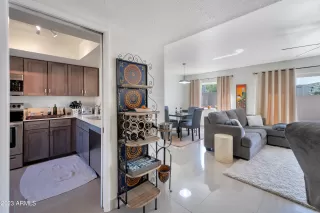 Photo #3: 6561751 Listing 