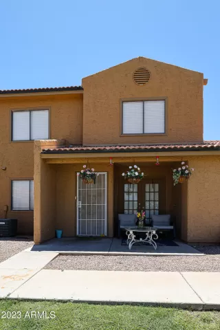 Photo #4: 6561771 Listing