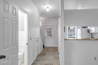 Photo #6: 6561841 Listing