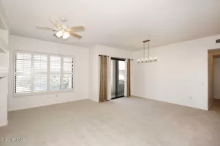 Photo #6: 6561861 Listing