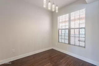 Photo #6: 6561912 Listing