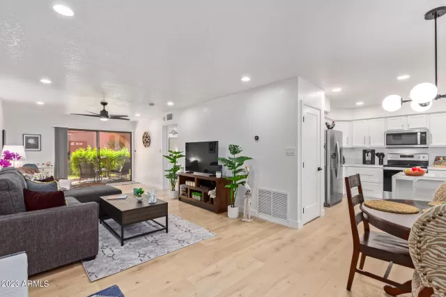 MLS: 6561968 Condo For Sale