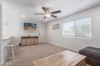 Photo #3: 6562265 Listing 