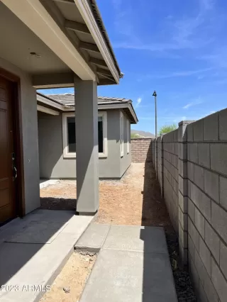 Photo #1: 6562355 Listing 