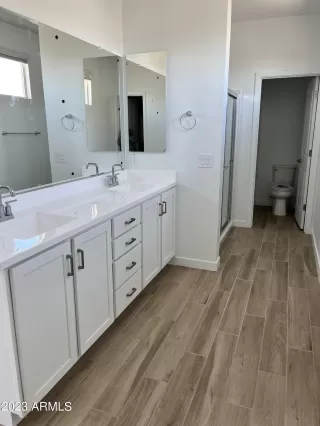 Photo #4: 6562355 Listing 