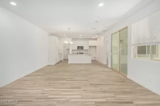 Photo #5: 6562356 Listing 