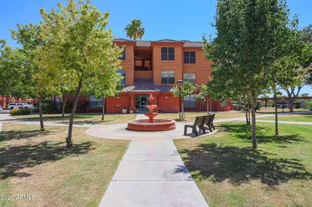 MLS: 6562363 Condo For Sale