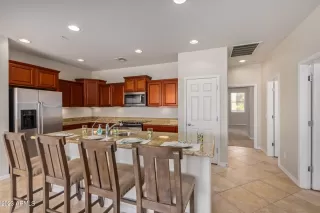 Photo #3: 6562771 Listing
