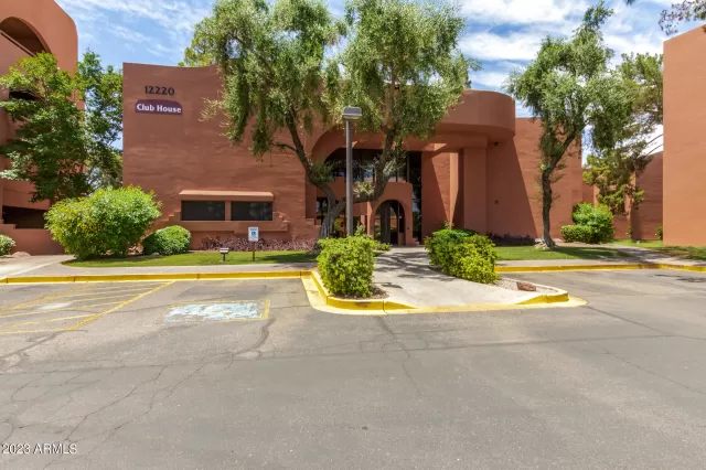 MLS: 6562818 Condo For Sale