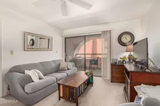 Photo #3: 6562818 Listing 