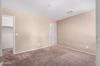 Photo #5: 6562999 Listing 