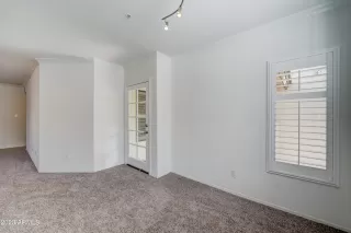 Photo #5: 6563040 Listing 