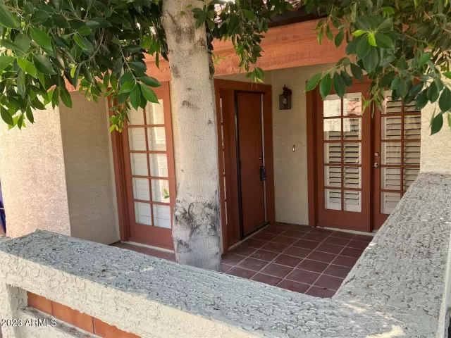 MLS: 6563243 Condo For Sale