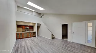 Photo #1: 6563243 Listing